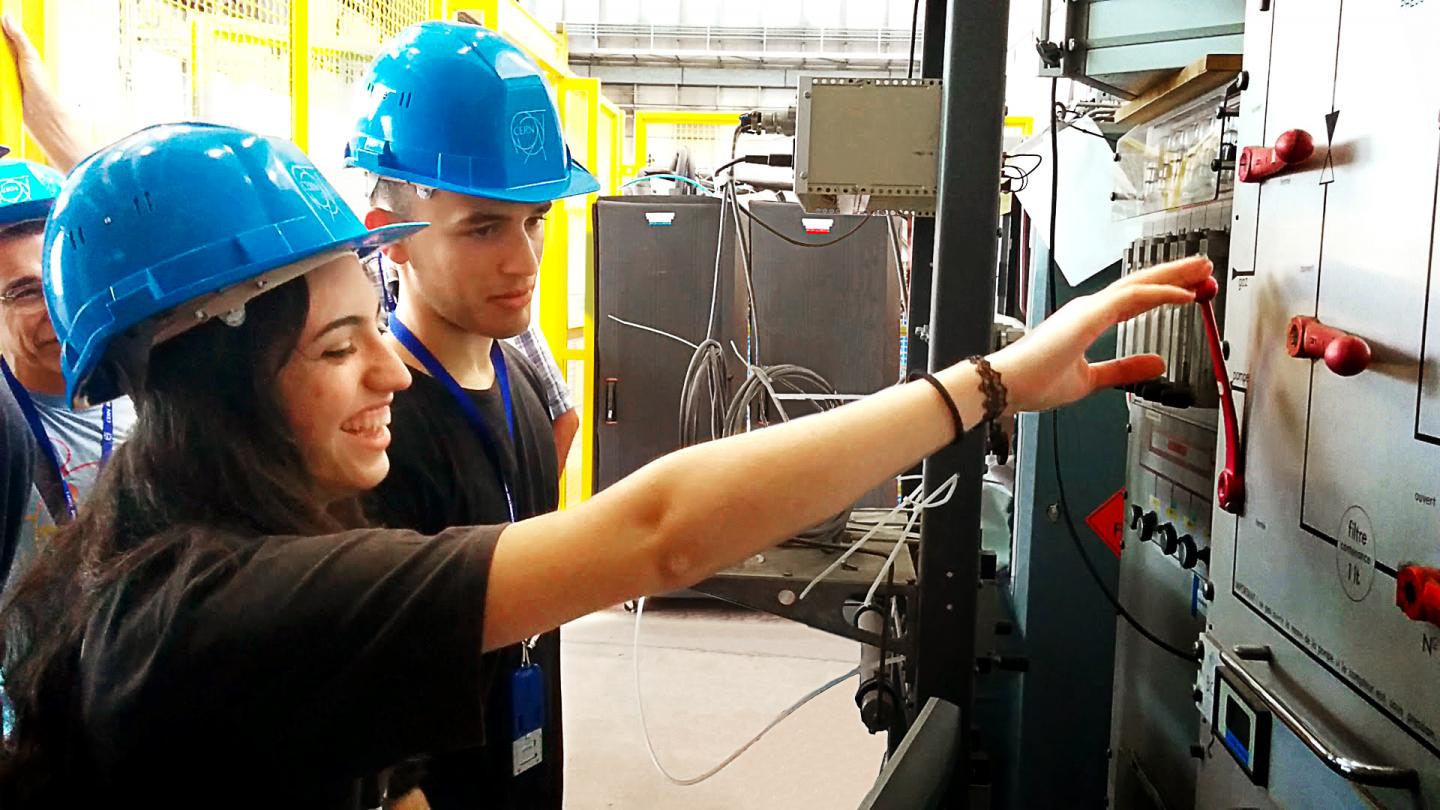 CERN sets stage for teenage scientists