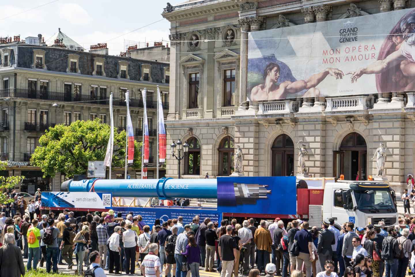 Giant magnet parades through downtown Geneva